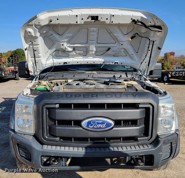 image for item JE9308 2011 Ford F450 Super Duty XL  flatbed truck