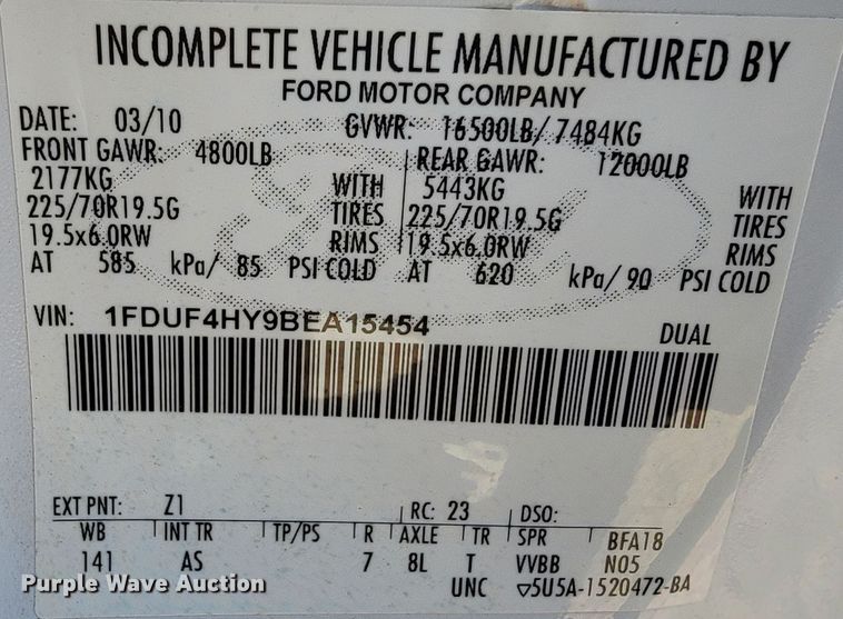 image for item JE9308 2011 Ford F450 Super Duty XL  flatbed truck