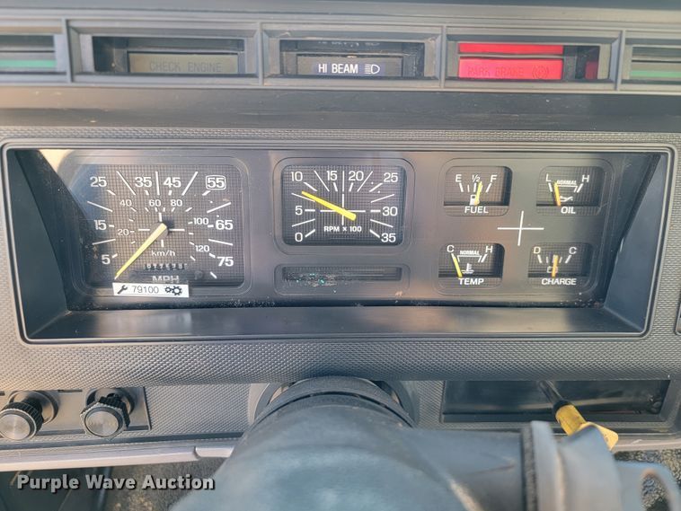 image for item JE9309 1999 Ford F800  dump truck