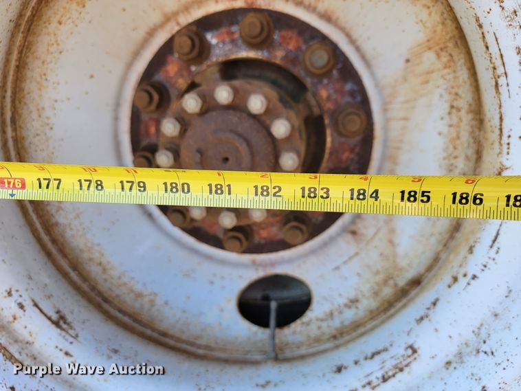 image for item JE9309 1999 Ford F800  dump truck