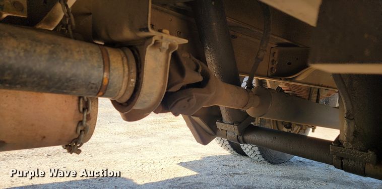 image for item JE9309 1999 Ford F800  dump truck