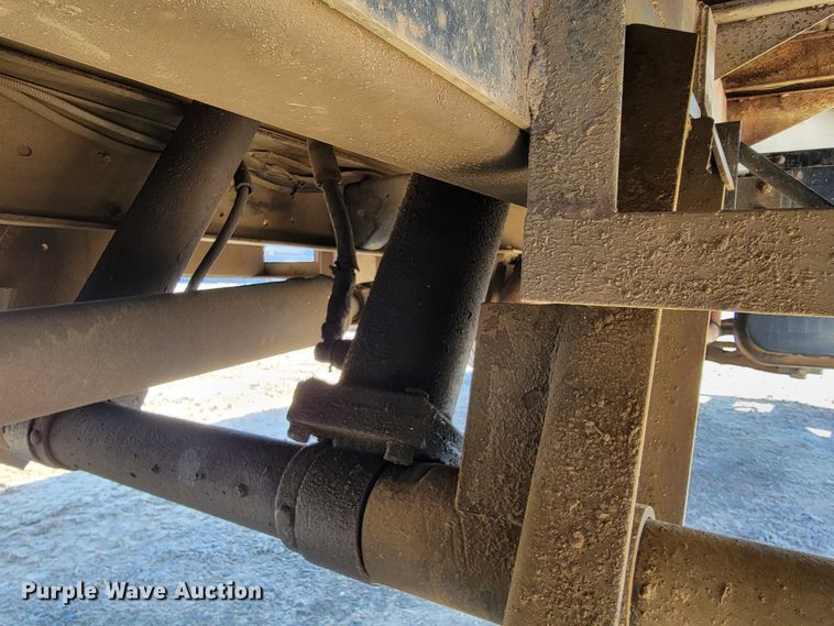 image for item JE9309 1999 Ford F800  dump truck