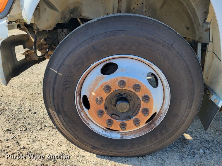 image for item JE9309 1999 Ford F800  dump truck