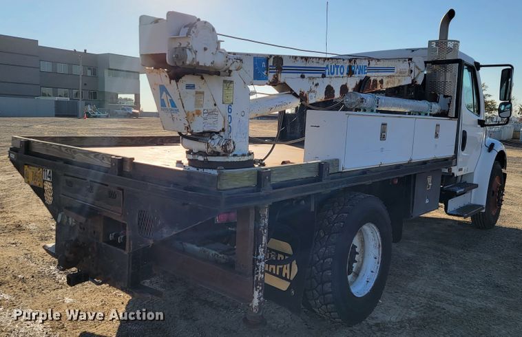 image for item JE9310 2009 Freightliner Business Class M2 106  crane truck