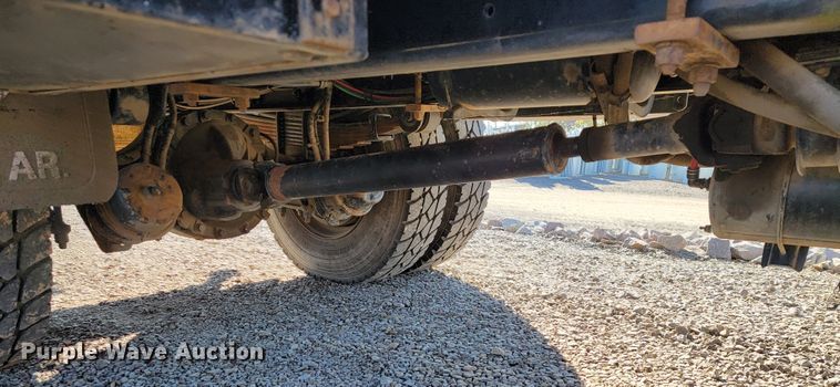 image for item JE9310 2009 Freightliner Business Class M2 106  crane truck