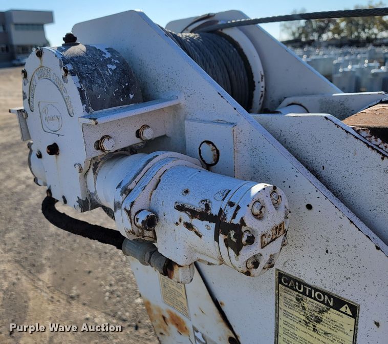 image for item JE9310 2009 Freightliner Business Class M2 106  crane truck