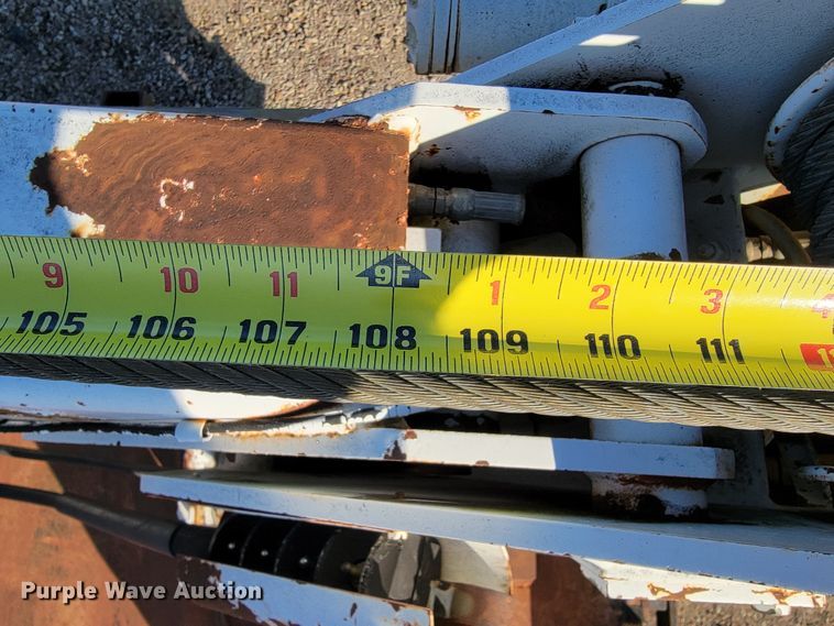 image for item JE9310 2009 Freightliner Business Class M2 106  crane truck