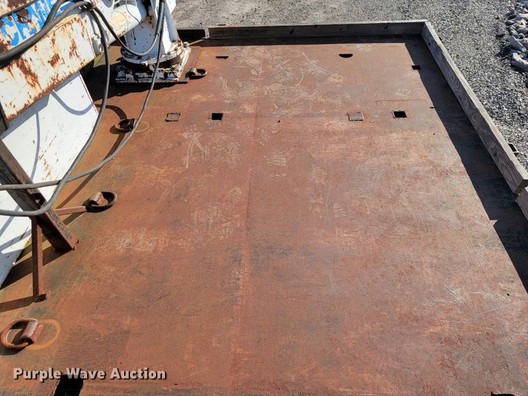 image for item JE9310 2009 Freightliner Business Class M2 106  crane truck