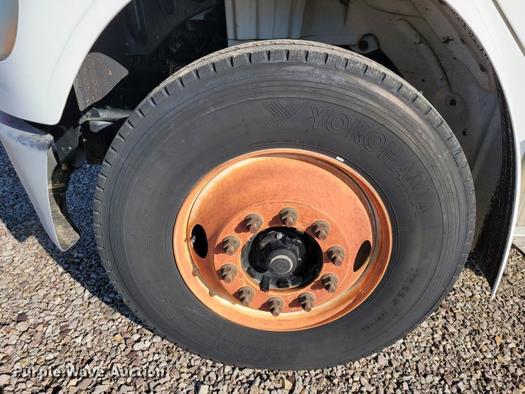 image for item JE9310 2009 Freightliner Business Class M2 106  crane truck