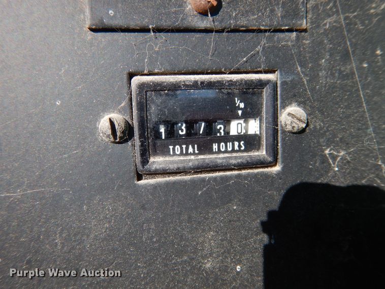 image for item JI9265 Onan 30EK  generator