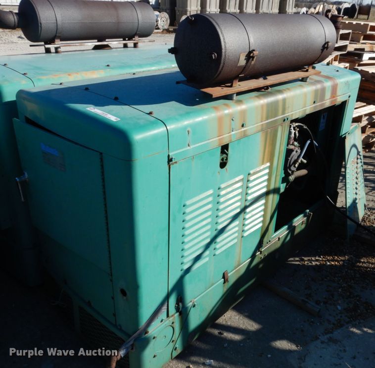 image for item JI9266 Onan 30EK  generator