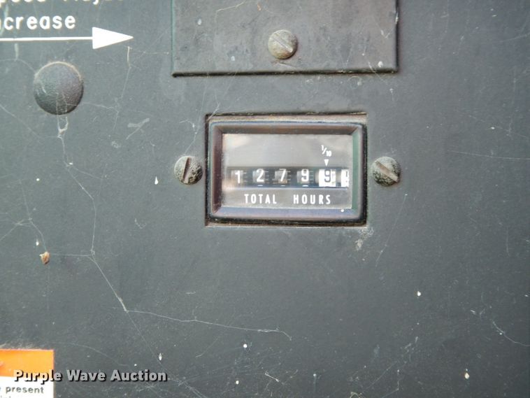 image for item JI9266 Onan 30EK  generator