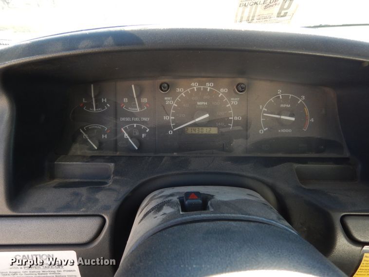 image for item JI9268 1993 Ford F450 Super Duty  bucket truck