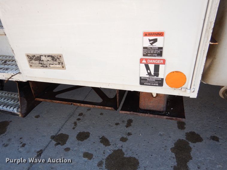 image for item JI9269 2012 Ford F550 Super Duty XL  bucket truck