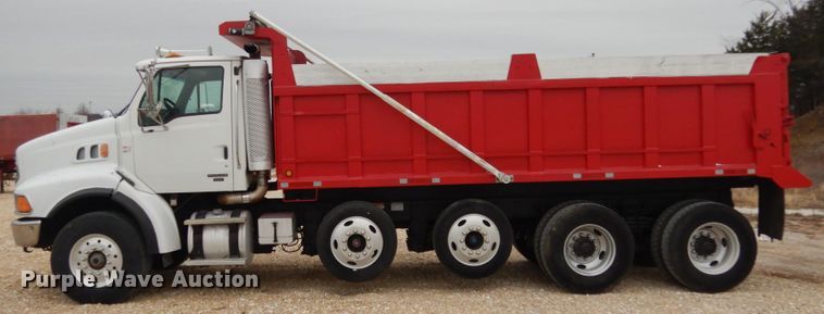image for item JI9270 2006 Sterling L9500  dump truck