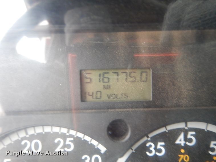 image for item JI9270 2006 Sterling L9500  dump truck