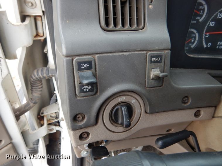 image for item JI9270 2006 Sterling L9500  dump truck