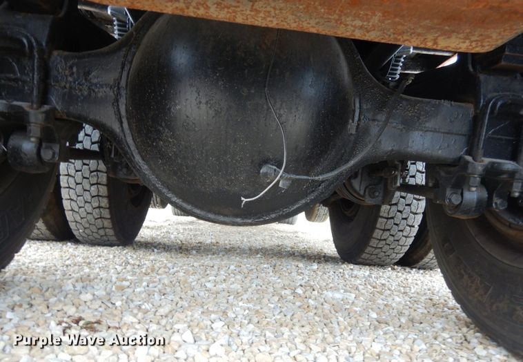 image for item JI9270 2006 Sterling L9500  dump truck