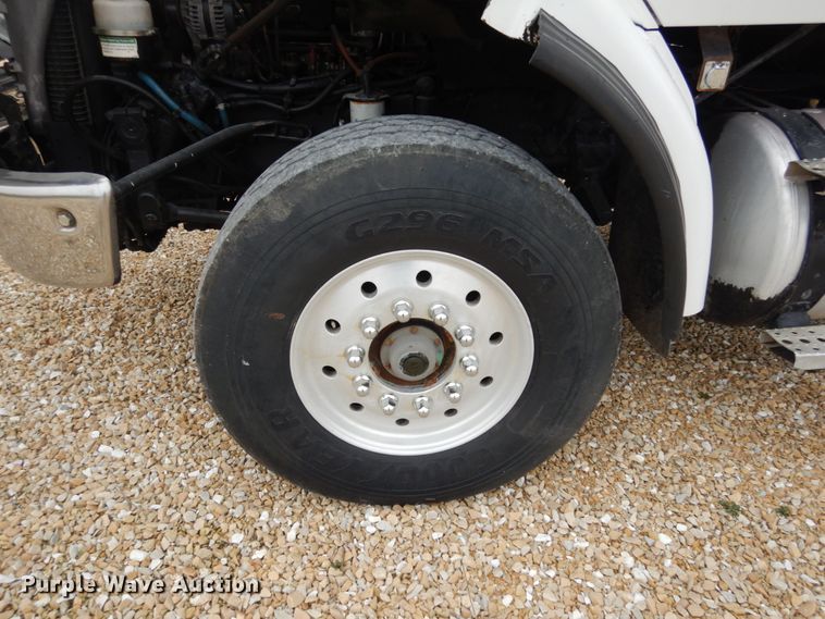 image for item JI9270 2006 Sterling L9500  dump truck