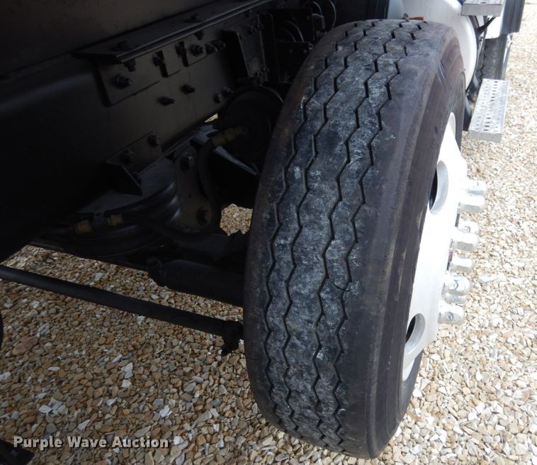 image for item JI9270 2006 Sterling L9500  dump truck