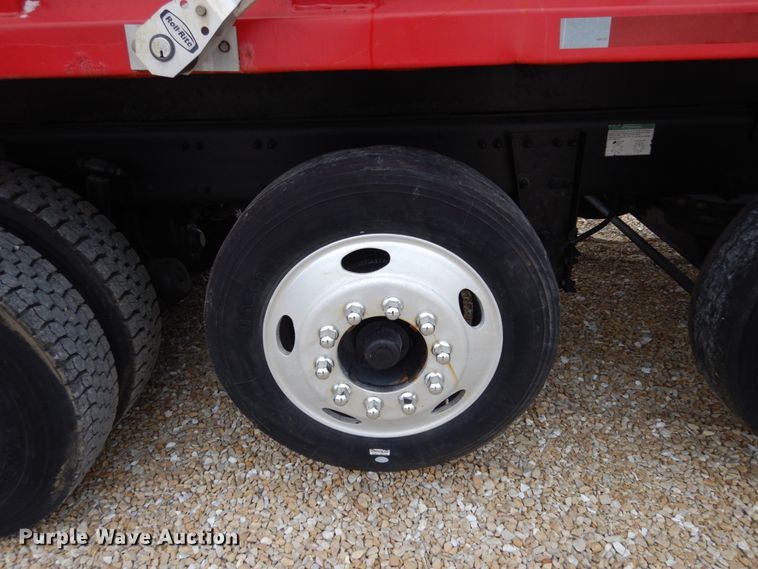 image for item JI9270 2006 Sterling L9500  dump truck