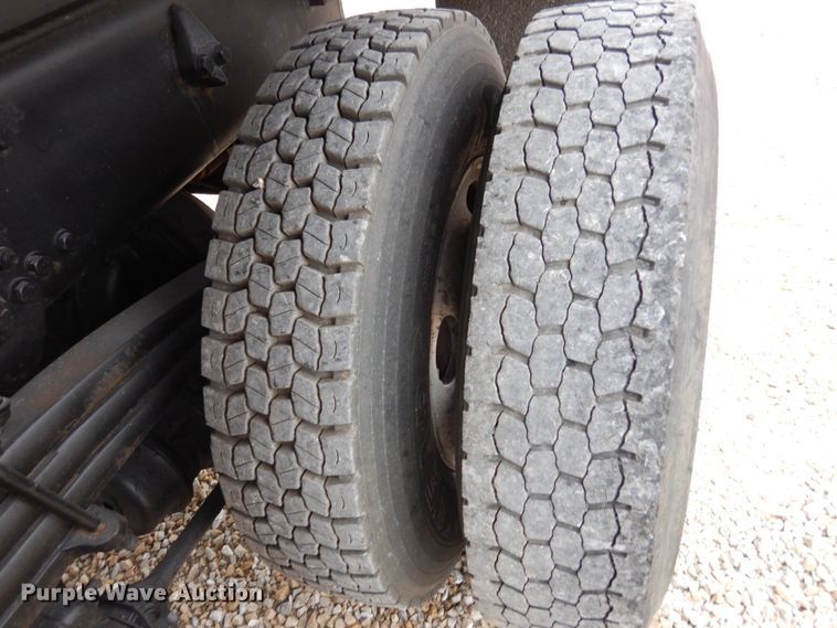 image for item JI9270 2006 Sterling L9500  dump truck