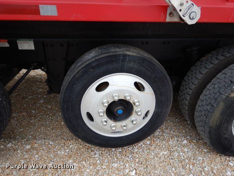 image for item JI9270 2006 Sterling L9500  dump truck