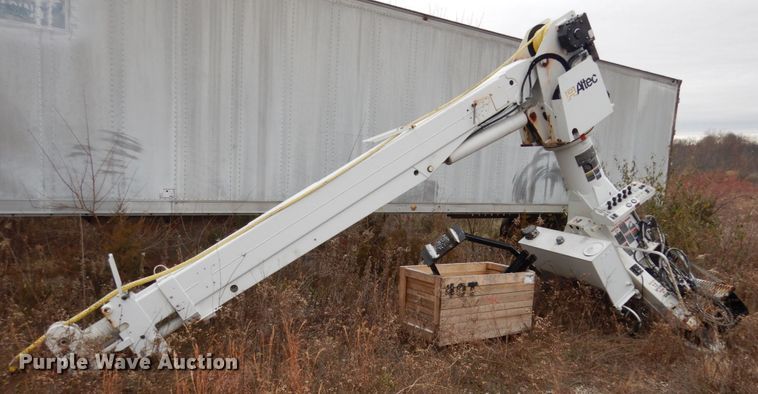 image for item JI9271 Altec DL42TB crane