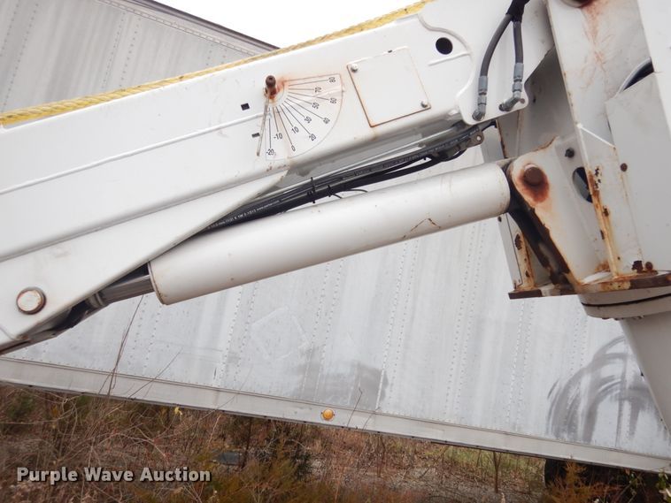 image for item JI9271 Altec DL42TB crane