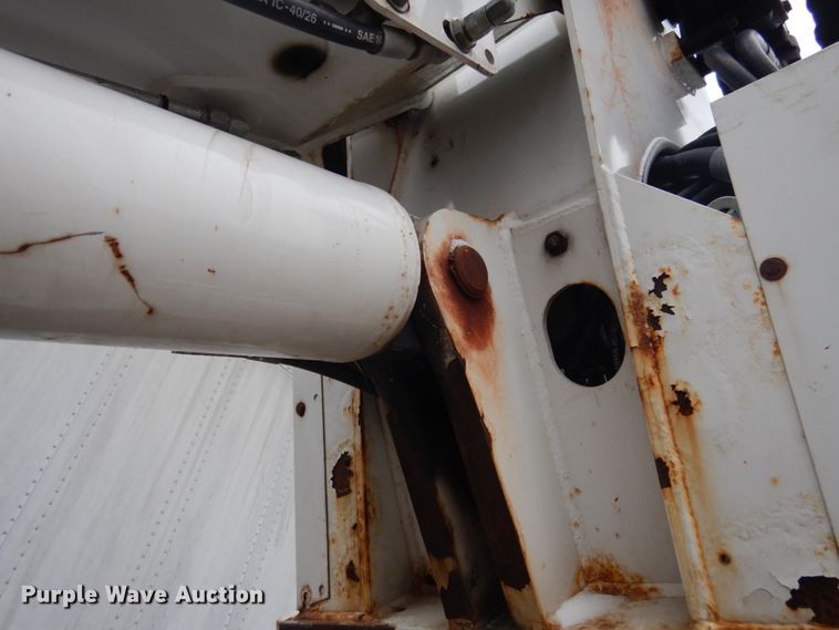 image for item JI9271 Altec DL42TB crane