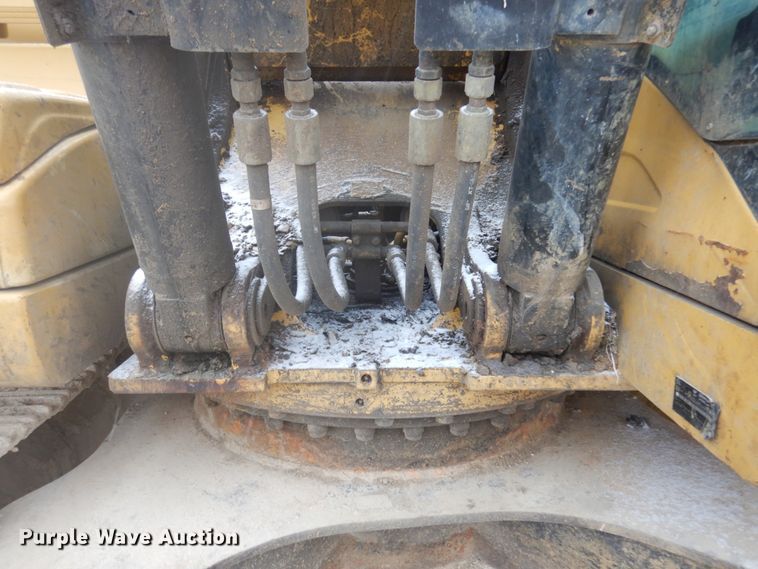 image for item JI9273 2008 Caterpillar 324D  excavator