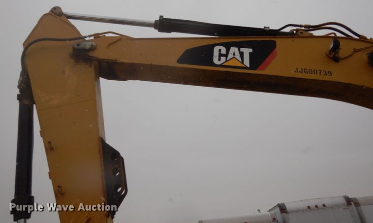 image for item JI9273 2008 Caterpillar 324D  excavator
