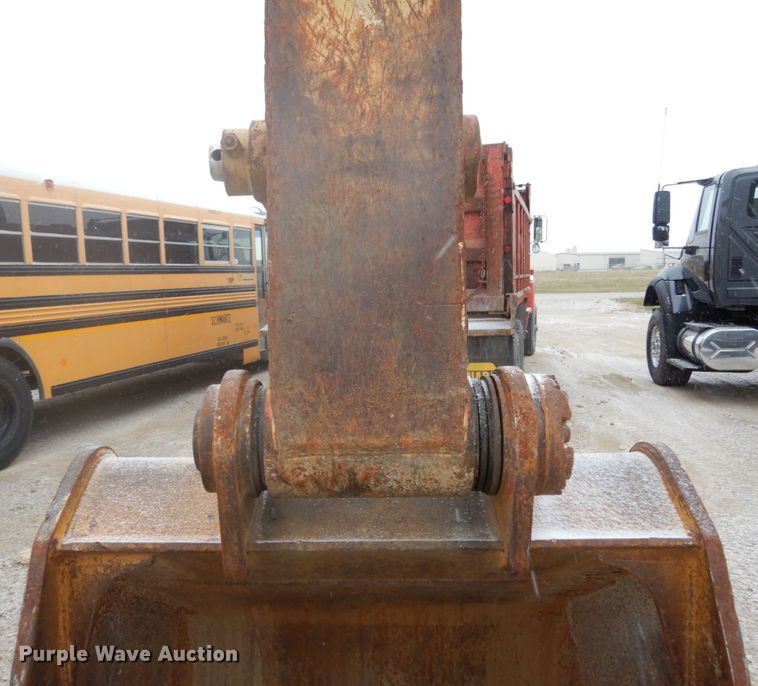 image for item JI9273 2008 Caterpillar 324D  excavator