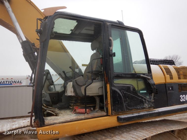image for item JI9273 2008 Caterpillar 324D  excavator