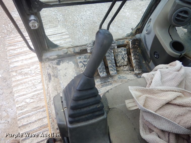 image for item JI9273 2008 Caterpillar 324D  excavator