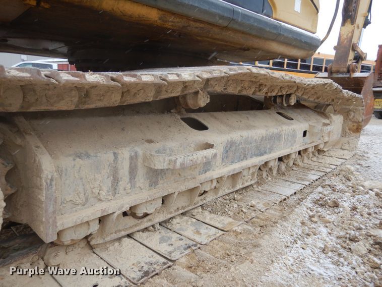 image for item JI9273 2008 Caterpillar 324D  excavator