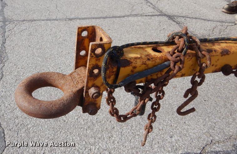 image for item JI9287 2005 Vermeer BC600XL  wood chipper