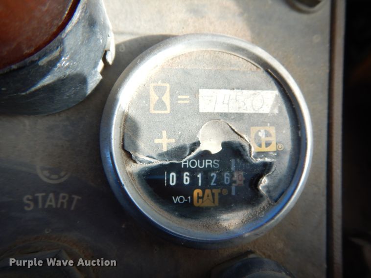 image for item JI9298 1988 Caterpillar 953  track loader