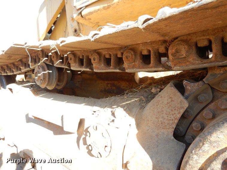 image for item JI9298 1988 Caterpillar 953  track loader