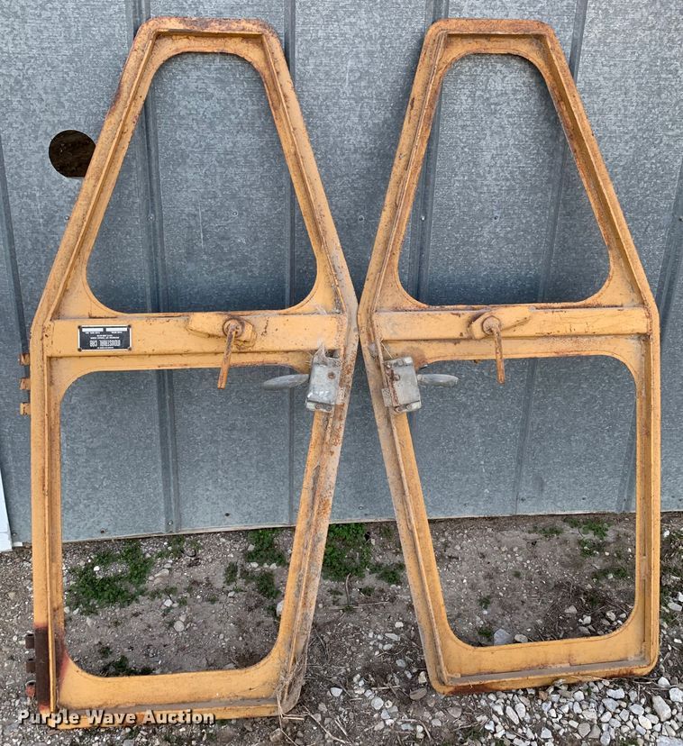 image for item JI9298 1988 Caterpillar 953  track loader