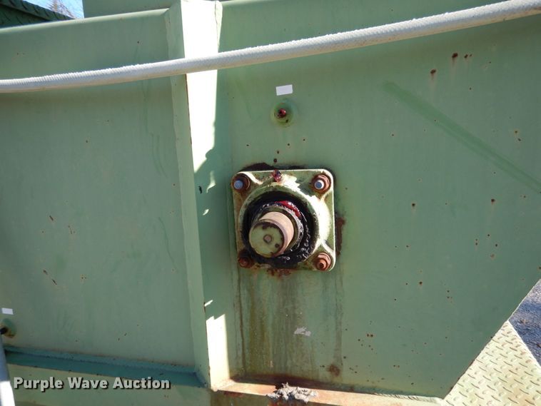 image for item JI9300 Bowie  hydroseeder