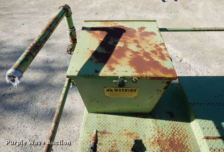 image for item JI9300 Bowie  hydroseeder