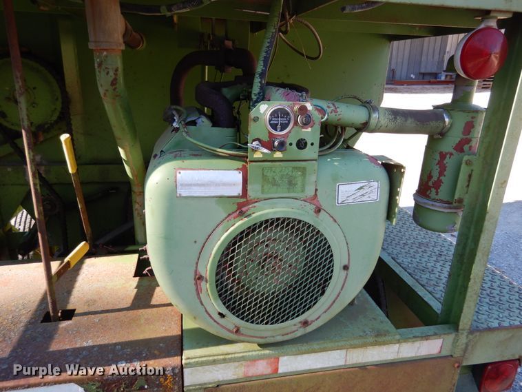 image for item JI9300 Bowie  hydroseeder