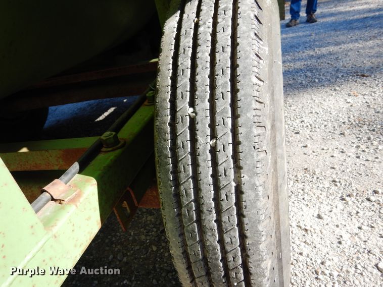 image for item JI9300 Bowie  hydroseeder