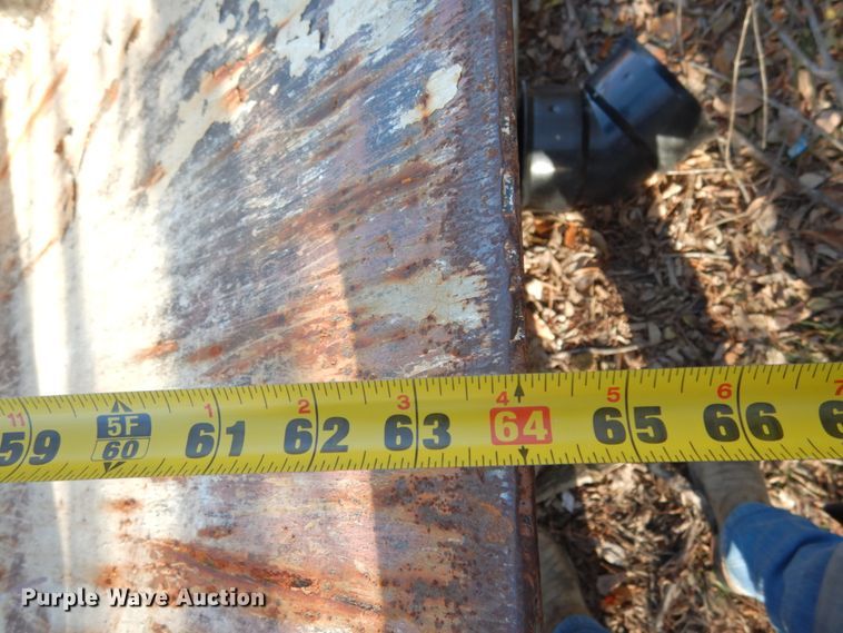 image for item JI9301 Star 1820  self dumping hopper