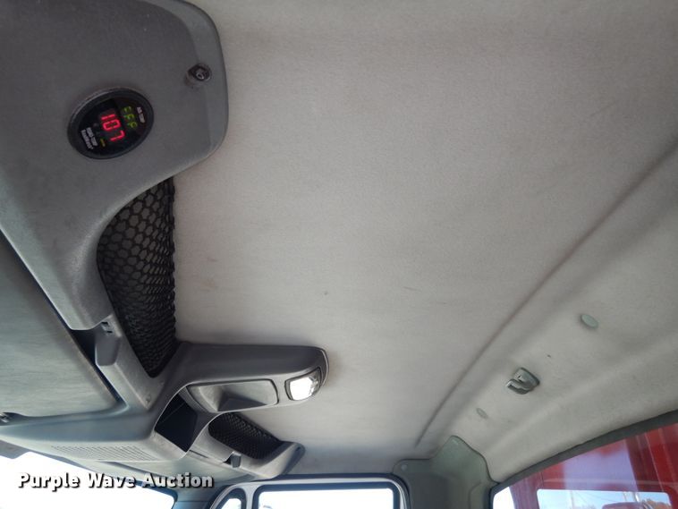 image for item JI9318 2006 International 7400  dump truck