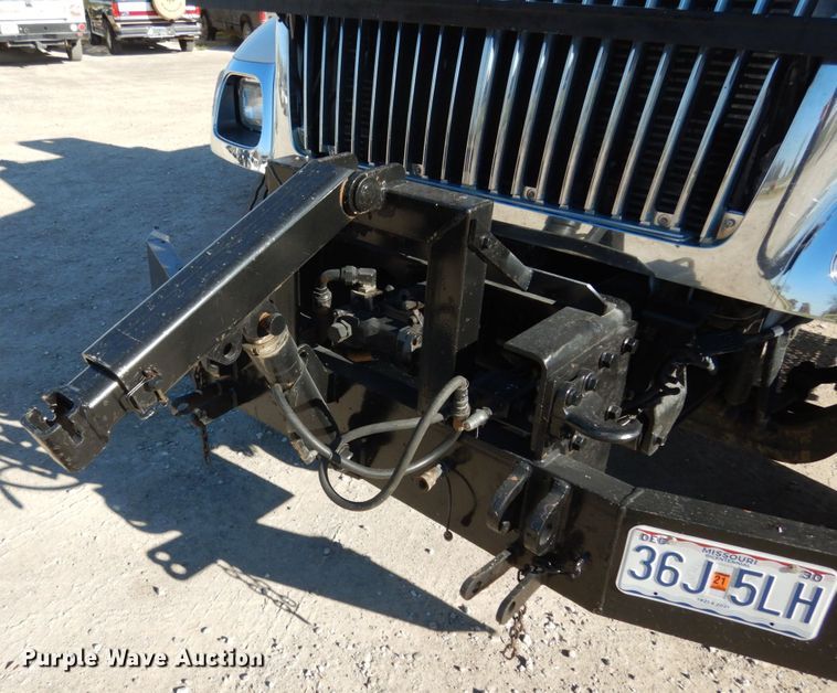 image for item JI9318 2006 International 7400  dump truck