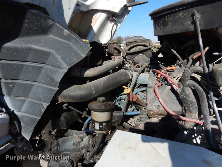 image for item JI9318 2006 International 7400  dump truck