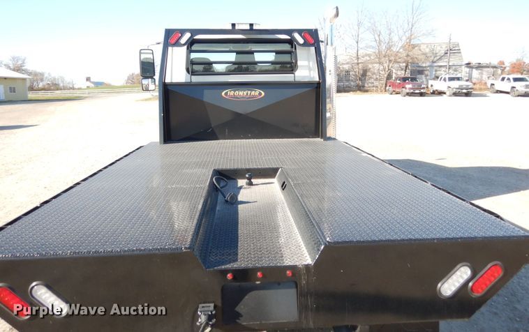 image for item JI9319 2008 International 7400  flatbed truck