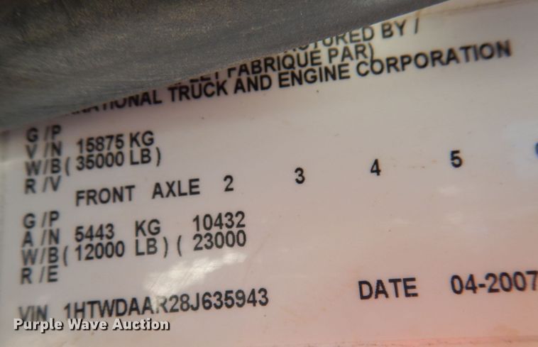 image for item JI9319 2008 International 7400  flatbed truck